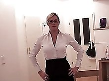 Schulschlampe bitte ins Rektorat