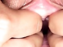 Peculiar czech kitten spreads her juicy vagina to the unusua